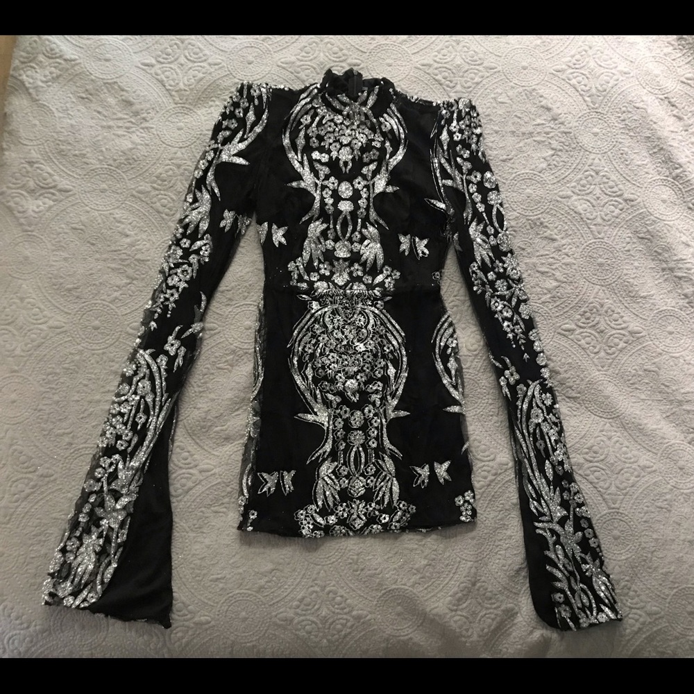 Sexy Mini Dress.  M size more S. Black sequined.